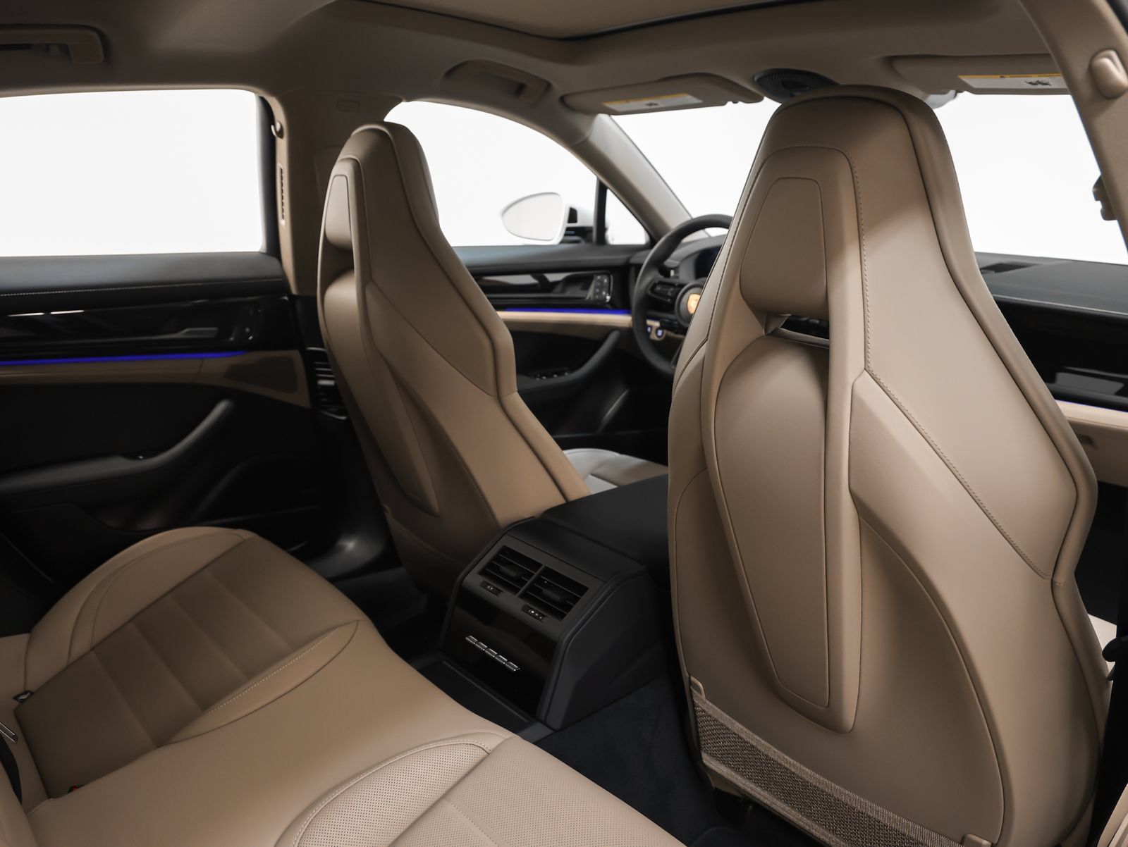 Certified 2026 Porsche Panamera 4 AWD/4WD image 28