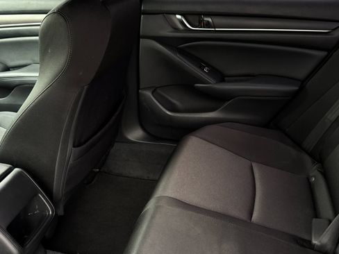 Used 2021 Honda Accord LX image 12
