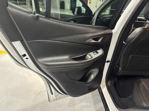 Used 2023 Buick Encore GX Select AWD/4WD image 19