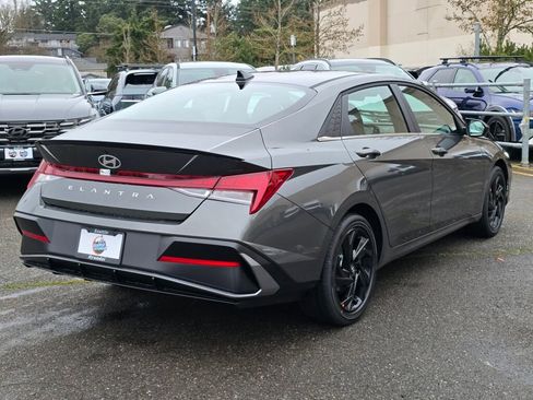 New 2026 Hyundai Elantra SEL Sport Premium image 7