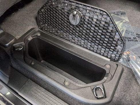 New 2026 RAM 1500 4x4 Crew Cab image 31