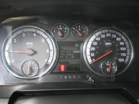 Used 2011 RAM 3500 ST w/ Trailer Brake Control Group image 27