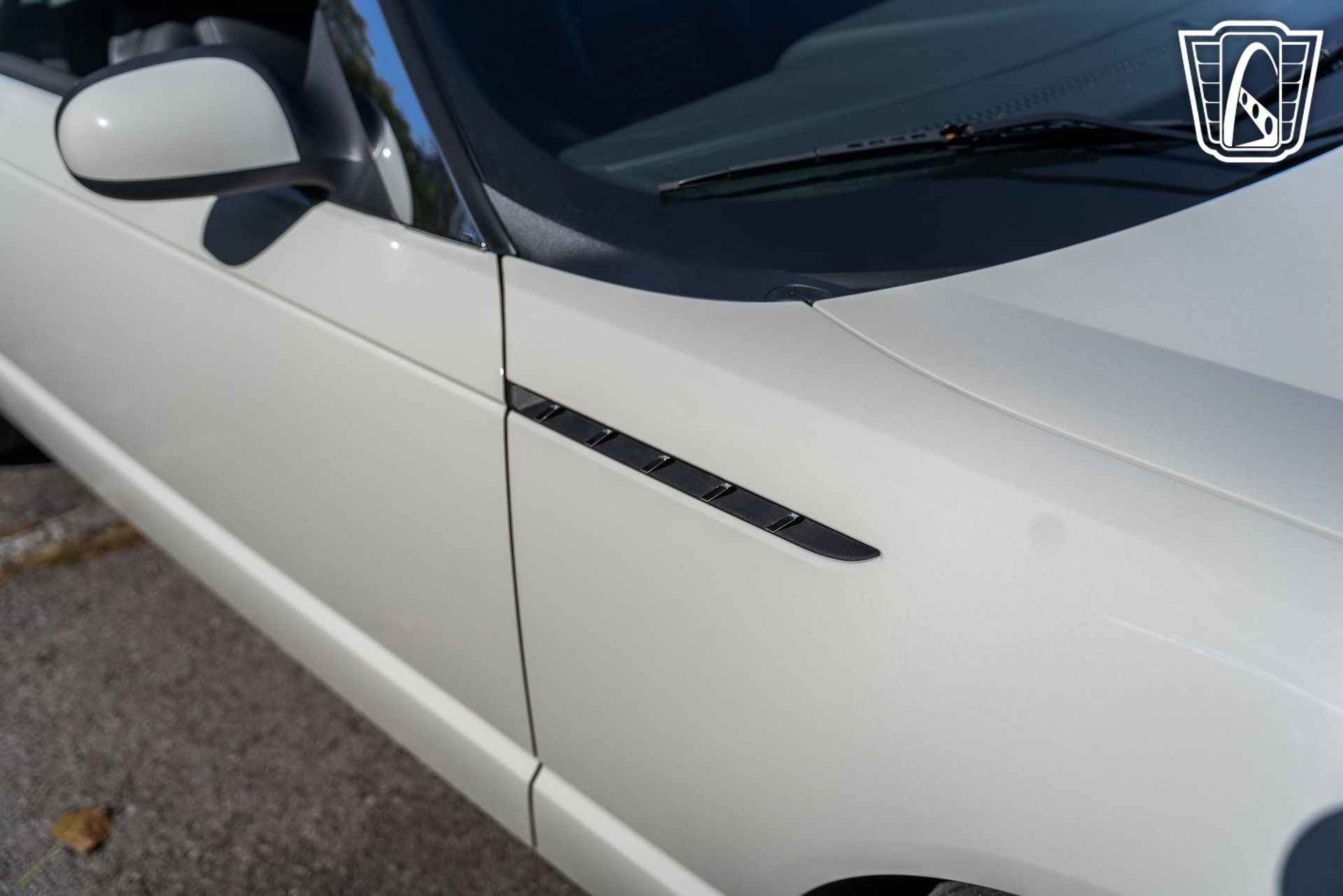 Used 2002 Ford Thunderbird RWD image 28