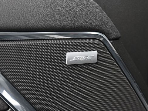 Used 2025 Chevrolet Silverado 1500 LT Trail Boss w/ Convenience Package II image 17