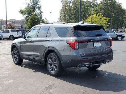 New 2027 Ford Explorer Active w/ Active Comfort Package