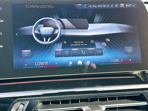 New 2026 BMW X1 xDrive28i w/ Technology Package image 13