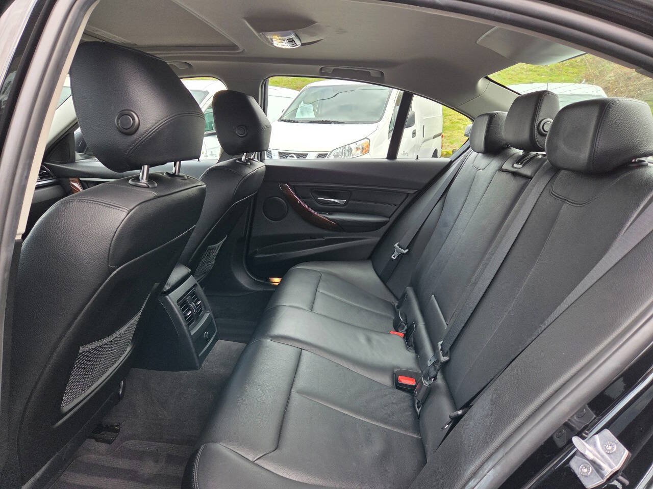 Used 2015 BMW 328i xDrive Sedan AWD/4WD image 20
