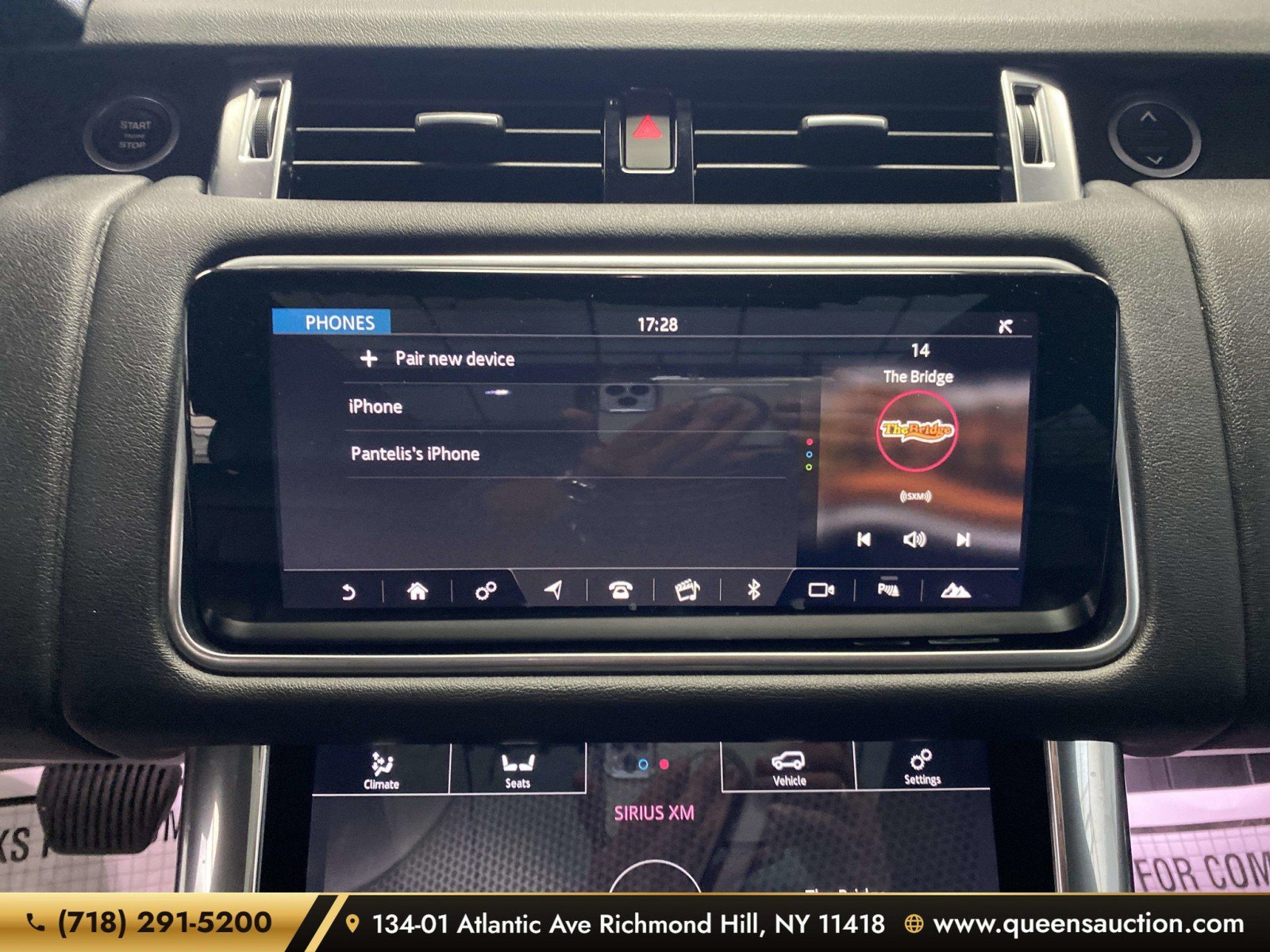 Used 2019 Land Rover Range Rover Sport HSE AWD/4WD image 15