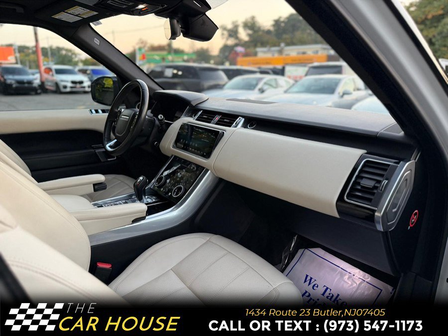 Used 2019 Land Rover Range Rover Sport HSE AWD/4WD image 24