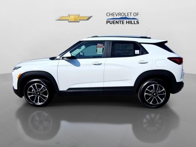 New 2026 Chevrolet TrailBlazer LT w/ Driver Confidence Package FWD image 5
