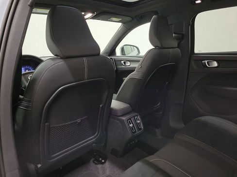 Certified 2025 Volvo XC40 B5 Plus image 14