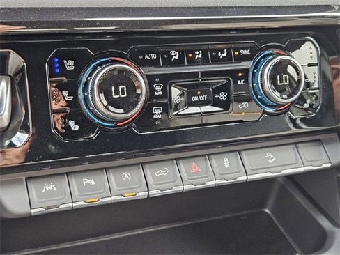 New 2026 GMC Sierra 1500 AT4 w/ AT4 Premium Package image 18