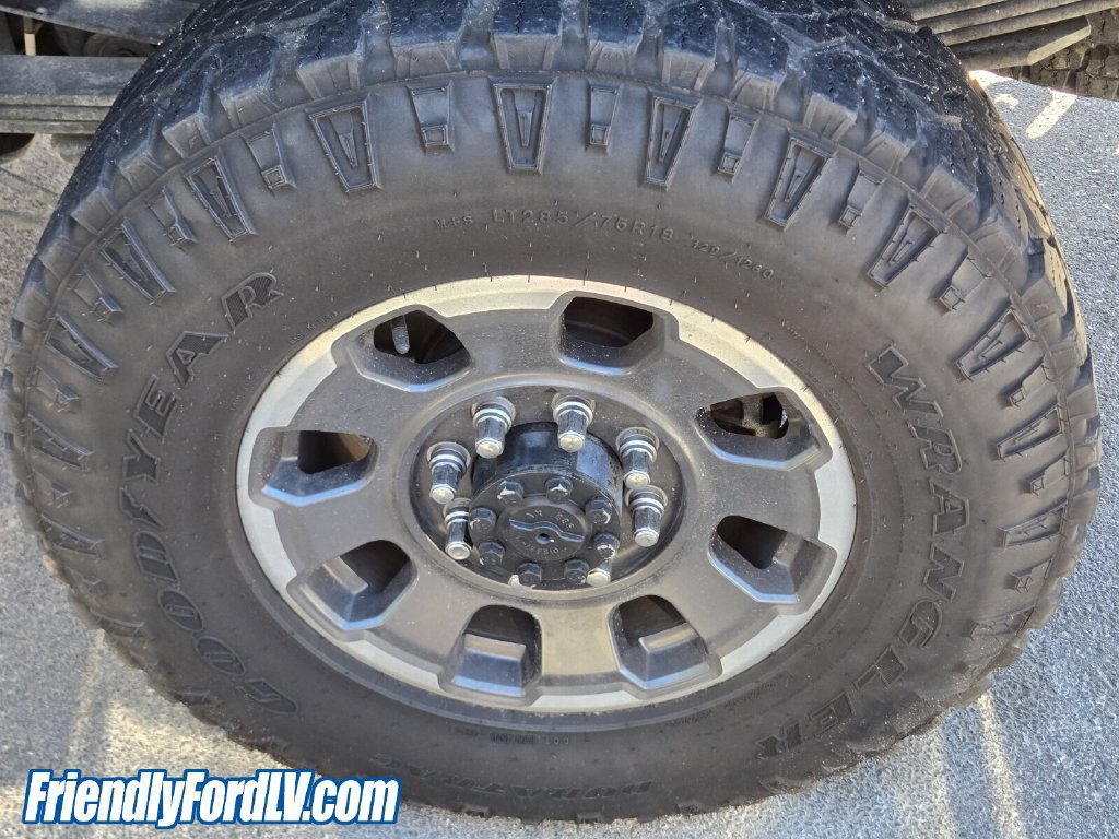 Used 2019 Ford F350 Lariat w/ Lariat Ultimate Package AWD/4WD image 2