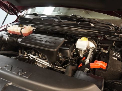 Used 2021 RAM 1500 Big Horn AWD/4WD image 16