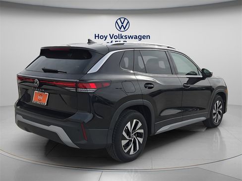 New 2026 Volkswagen Tiguan S image 3