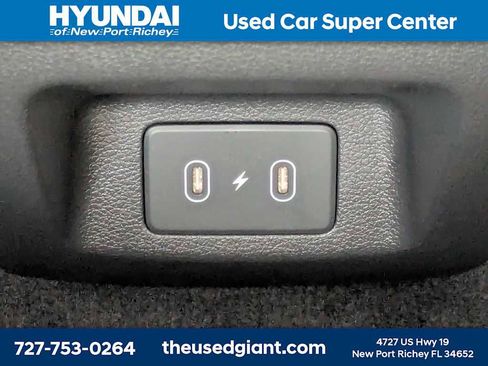 Used 2024 Hyundai Sonata Limited image 16