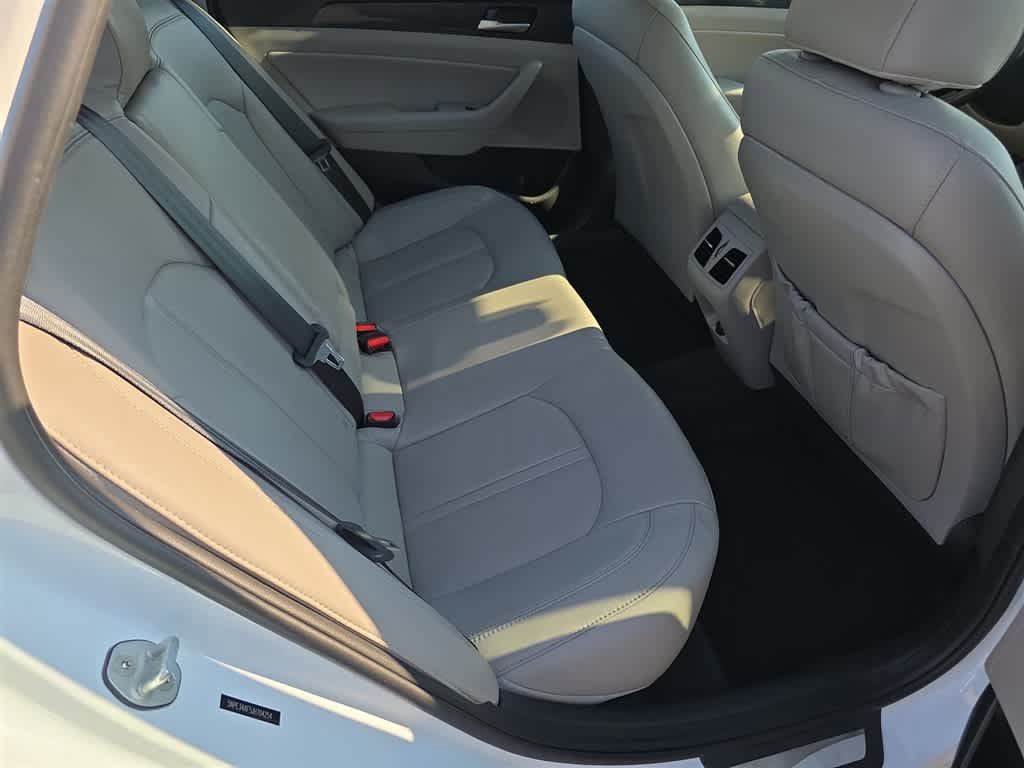 Used 2018 Hyundai Sonata Limited FWD image 12