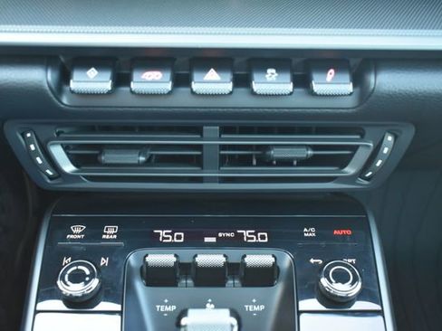 Used 2021 Porsche 911 Carrera image 30