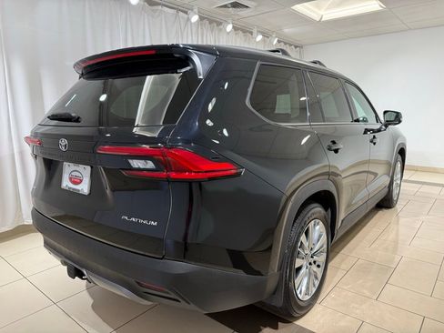Certified 2024 Toyota Grand Highlander AWD image 5