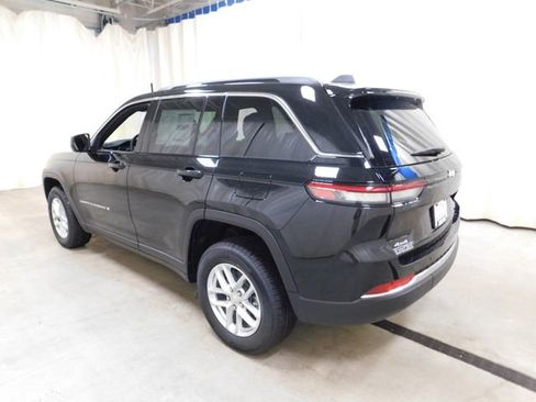 New 2026 Jeep Grand Cherokee Laredo X image 7