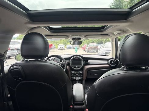 Used 2017 MINI Cooper 2-Door Hardtop FWD image 14