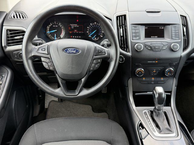 Used 2018 Ford Edge SE AWD/4WD image 10