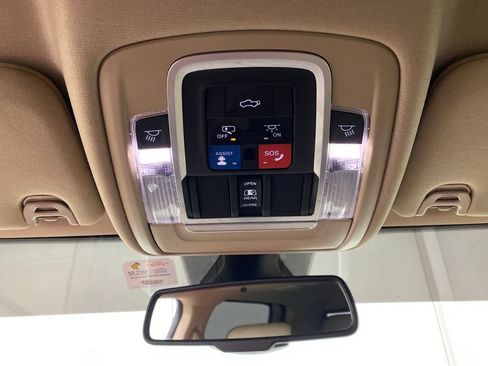 Used 2020 RAM 2500 Laramie AWD/4WD image 25