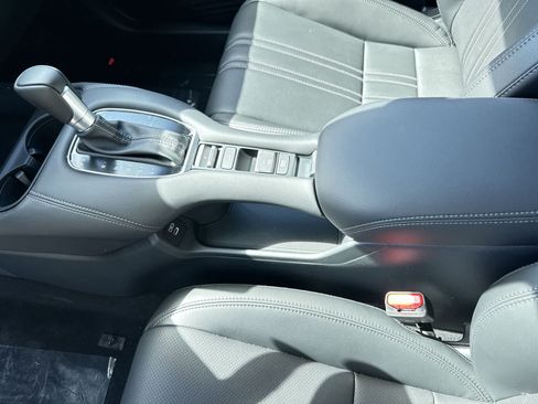 New 2026 Honda HR-V EX-L image 19
