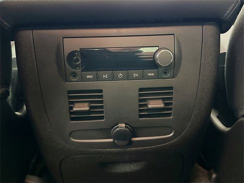 Used 2012 Chevrolet Avalanche LS w/ All-Star Edition image 23