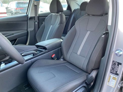New 2026 Hyundai Elantra SE image 21