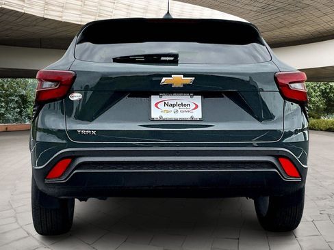 New 2026 Chevrolet Trax LS w/ LS Convenience Package image 4