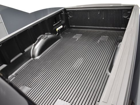 Used 2022 Ford F150 XLT image 36