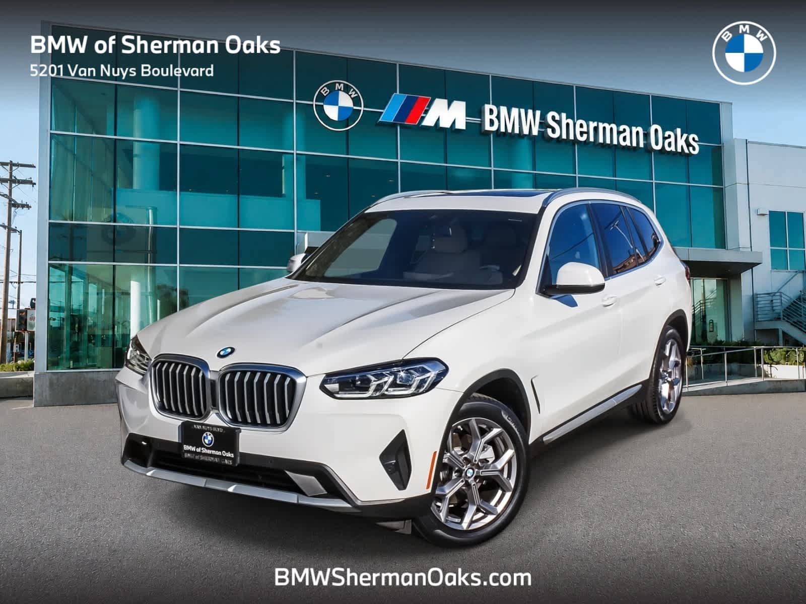 Used 2024 BMW X3 sDrive30i w/ Convenience Package RWD image 1