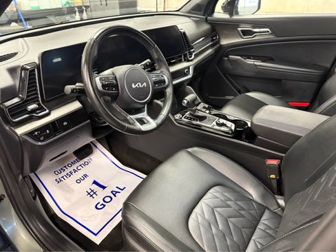 Used 2023 Kia Sportage X-Line w/ X-Line Premium Package image 9