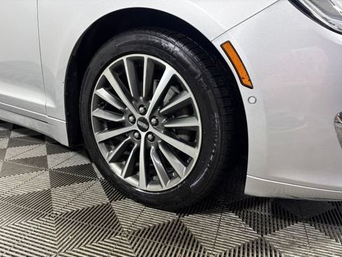 Used 2017 Lincoln MKZ Select w/ Technology Package AWD/4WD image 10