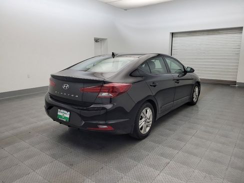 Used 2019 Hyundai Elantra Value Edition FWD image 9