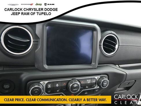 Used 2022 Jeep Wrangler Sahara w/ Cold Weather Group image 21