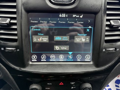 Used 2017 Chrysler 300 S image 17