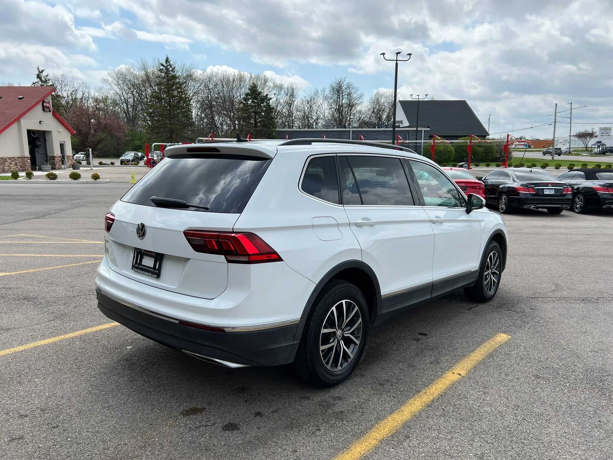 Used 2020 Volkswagen Tiguan S FWD image 5
