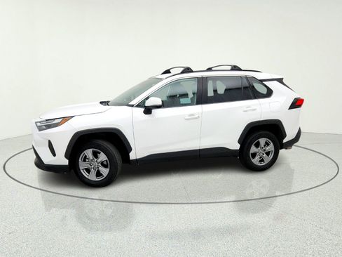 Used 2024 Toyota RAV4 XLE AWD/4WD image 15