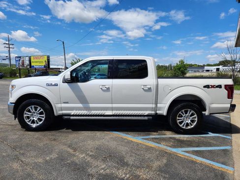 Used 2017 Ford F150 Lariat w/ Trailer Tow Package AWD/4WD image 4