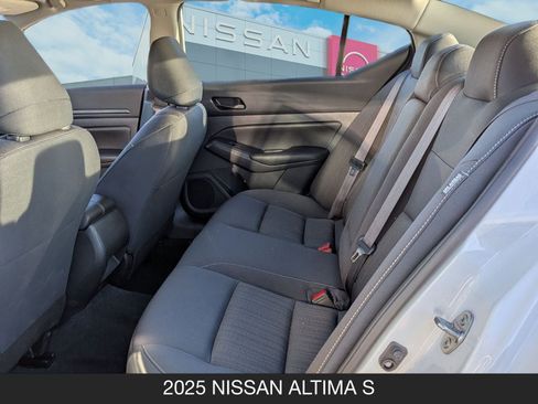Certified 2025 Nissan Altima 2.5 S image 16