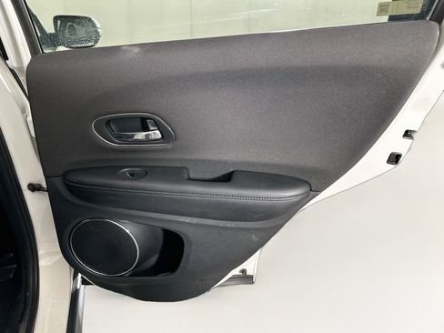 Used 2022 Honda HR-V EX image 28