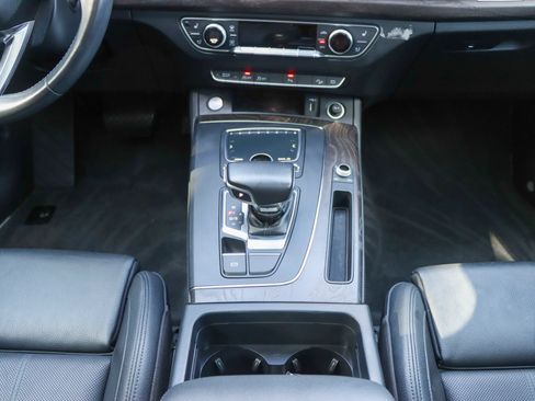 Used 2018 Audi Q5 Prestige w/ Prestige Package AWD/4WD image 27
