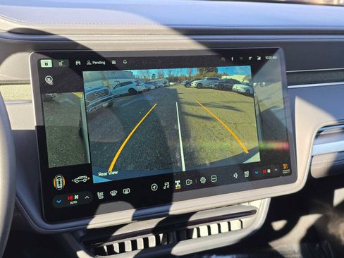 Used 2025 Rivian R1S Adventure image 24