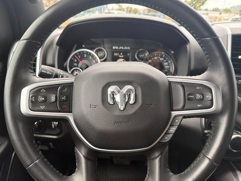 Used 2021 RAM 1500 Big Horn AWD/4WD image 25