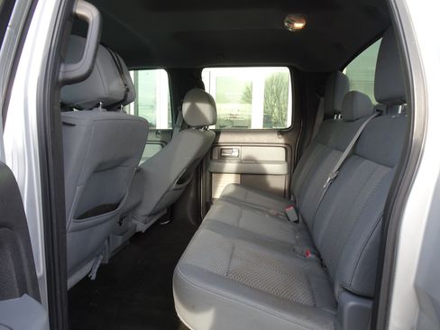 Used 2013 Ford F150 XLT w/ XLT Chrome Pkg image 13