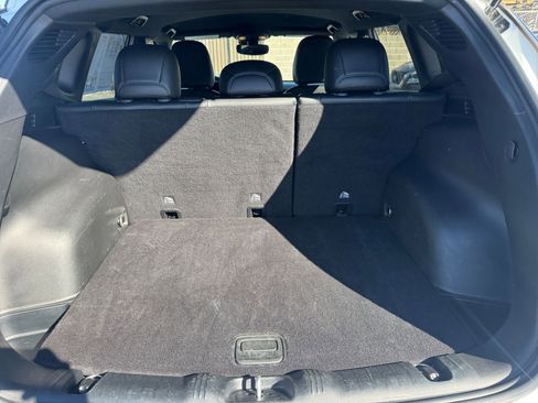 Used 2025 Jeep Compass Trailhawk w/ Trailer Tow Group image 29