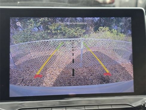 Used 2024 Jeep Compass Latitude image 6