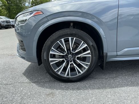 Used 2022 Volvo XC90 T6 Momentum w/ Advanced Package AWD/4WD image 9